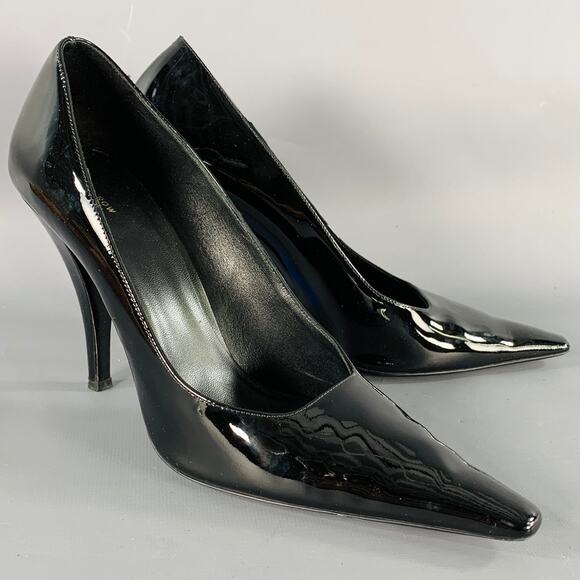 THE ROW Size 7 Black Patent Leather Pointed Toe Pumps - Picture 1 of 8